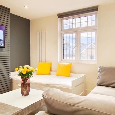 First Floor Flat 1 Northwood Lejlighed London Eksteriør billede