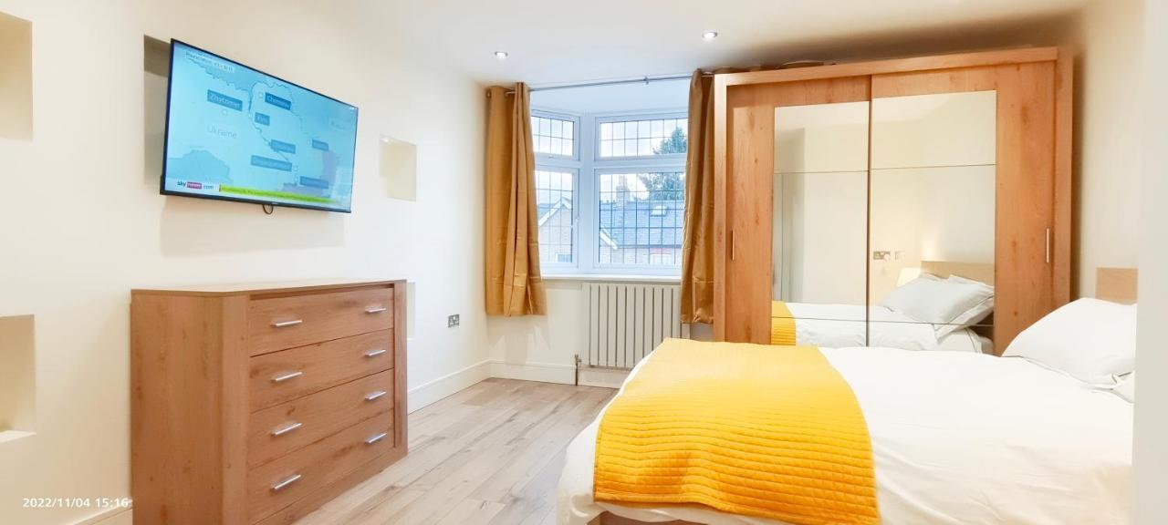 First Floor Flat 1 Northwood Lejlighed London Eksteriør billede