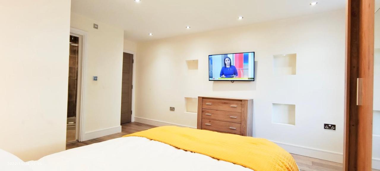 First Floor Flat 1 Northwood Lejlighed London Eksteriør billede